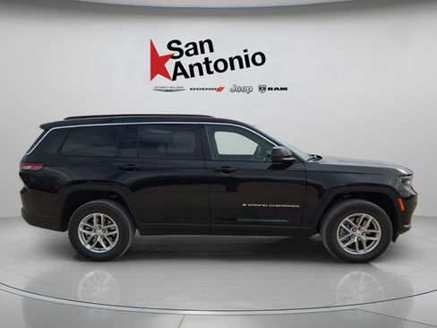 New 2025 Jeep Grand Cherokee L Laredo RWD image 9