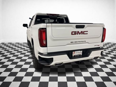 New 2026 GMC Sierra 1500 AT4 w/ AT4 Premium Package AWD/4WD image 4