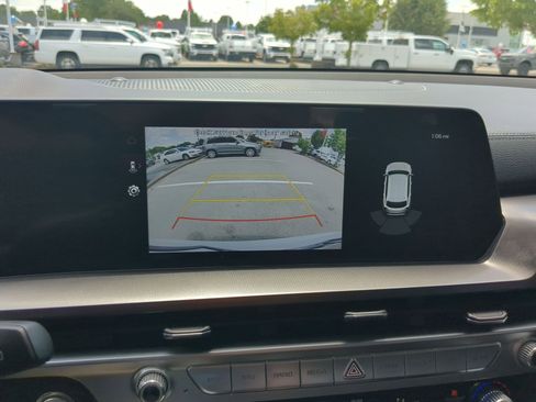 Used 2024 Kia Telluride S w/ S Sunroof Package FWD image 15