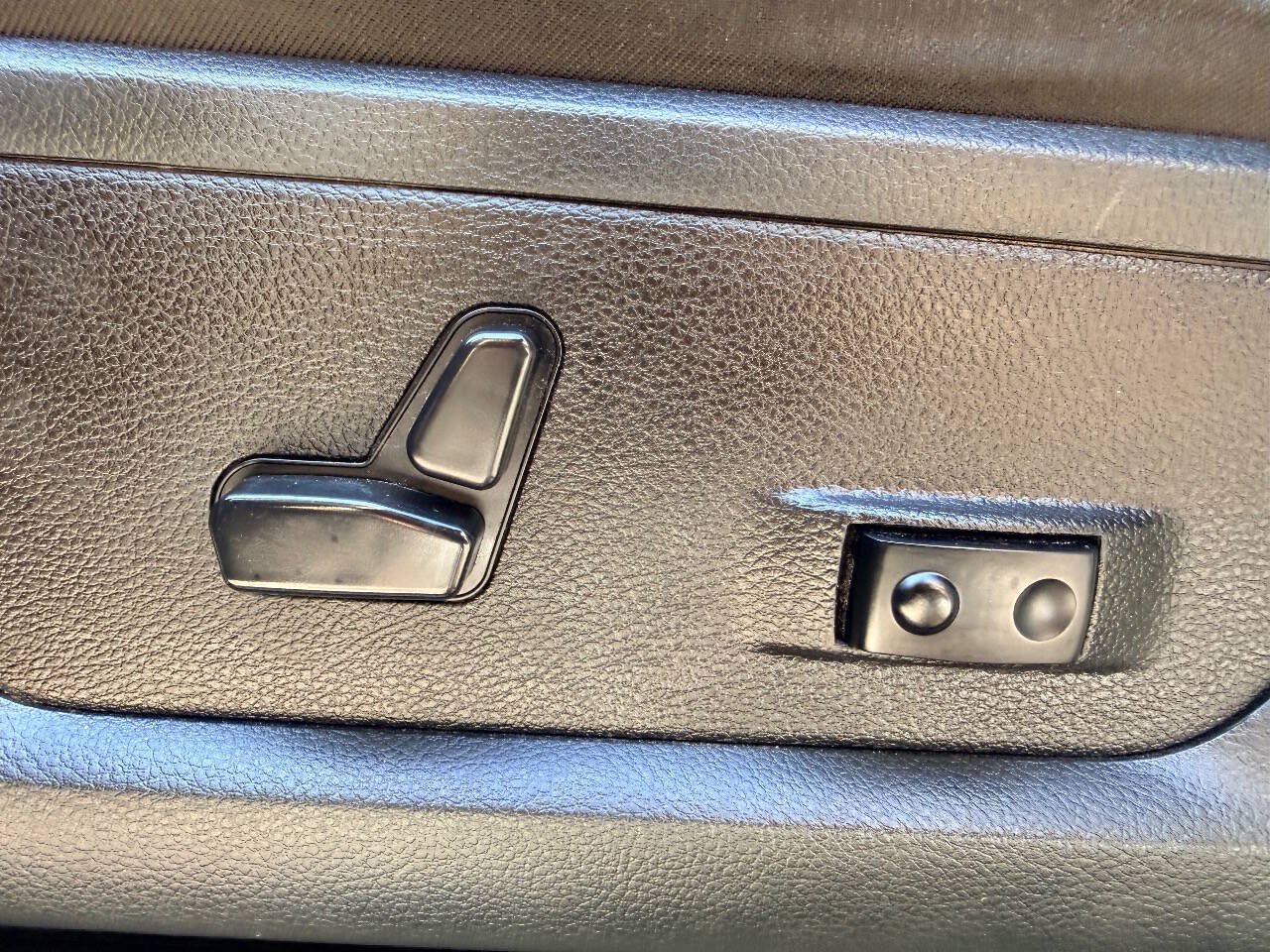 Used 2019 RAM 3500 Laramie AWD/4WD image 19