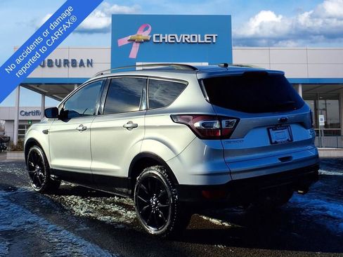 Used 2017 Ford Escape SE w/ Equipment Group 201A image 7