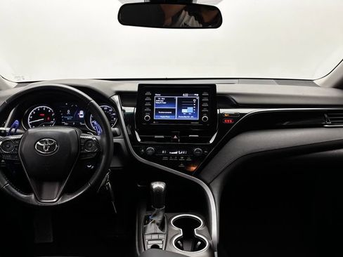 Used 2023 Toyota Camry SE AWD/4WD image 33