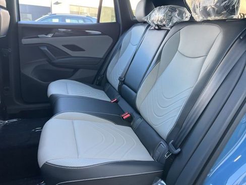 New 2026 Volkswagen Tiguan SE R-Line FWD image 24