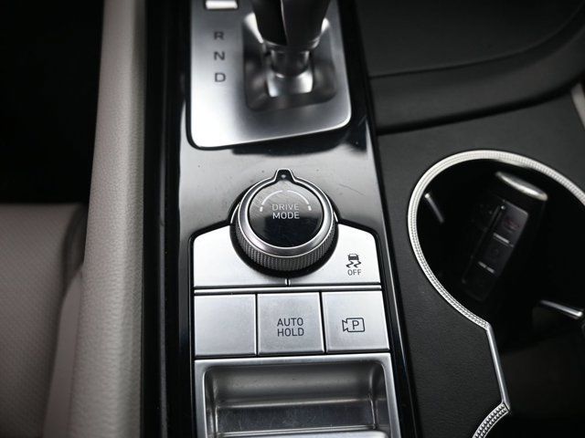 Used 2023 Genesis G70 2.0T RWD image 14