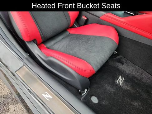 Used 2024 Nissan Z Performance w/ Floor Mat Package RWD image 28
