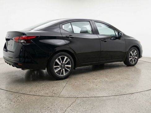 Used 2025 Nissan Versa SV FWD image 9
