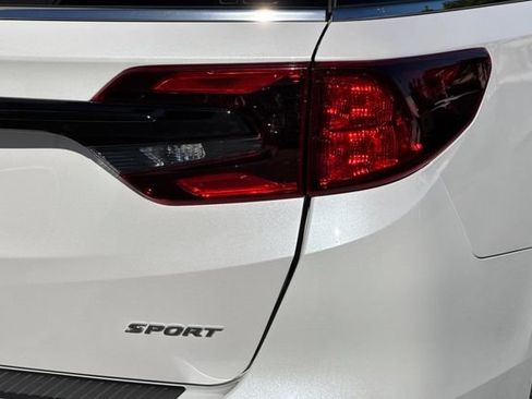 Used 2023 Honda Odyssey Sport image 27