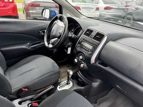 Used 2014 Nissan Versa Note SV FWD image 13