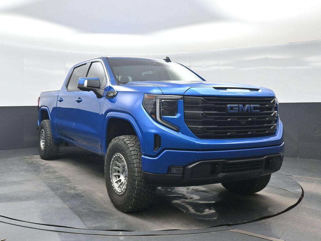 Used 2022 GMC Sierra 1500 Elevation w/ Elevation Premium Package AWD/4WD image 9