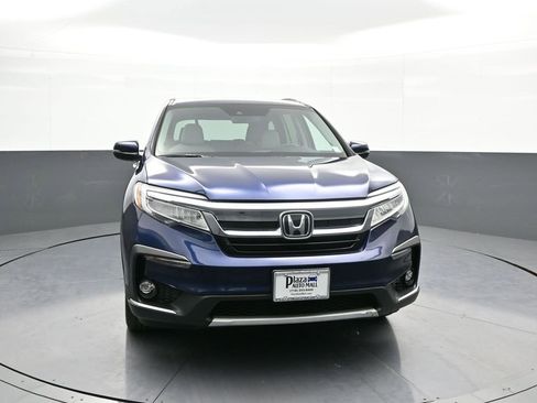 Certified 2022 Honda Pilot Touring image 3