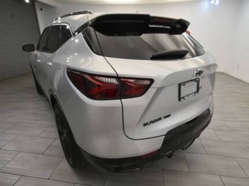 Used 2022 Chevrolet Blazer RS w/ Driver Confidence II Package AWD/4WD image 3