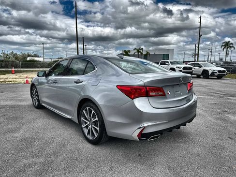 Used 2018 Acura TLX V6 w/ Technology Package image 4