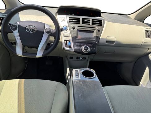 Used 2013 Toyota Prius V Two FWD image 12