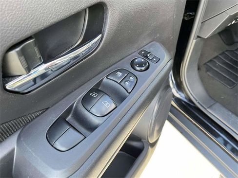 Used 2024 Nissan Kicks SV image 18