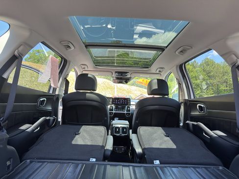 Used 2023 Kia Sorento SX AWD/4WD image 20