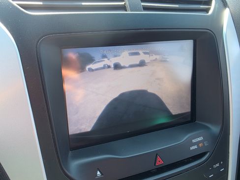 Used 2013 Ford Explorer XLT image 4