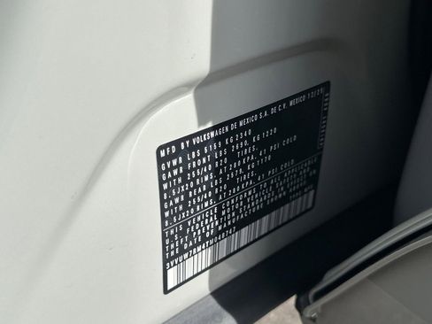 New 2026 Volkswagen Tiguan SEL R-Line image 20