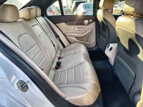 Used 2020 Mercedes-Benz C 300 Sedan image 19