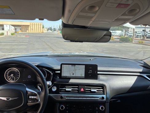 Used 2026 Genesis G70 2.5T RWD image 17