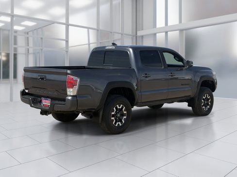 Used 2021 Toyota Tacoma TRD Off-Road w/ Technology Package RWD image 6