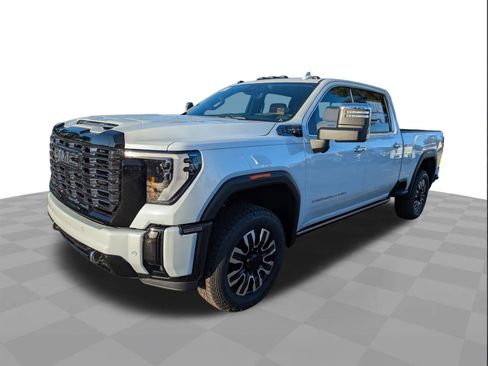 New 2026 GMC Sierra 2500 Denali Ultimate image 8