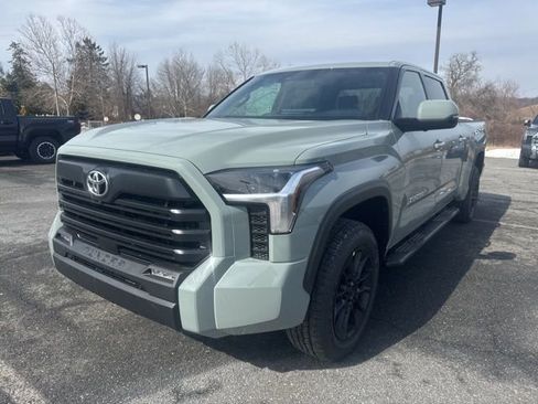 New 2026 Toyota Tundra SR5 image 3