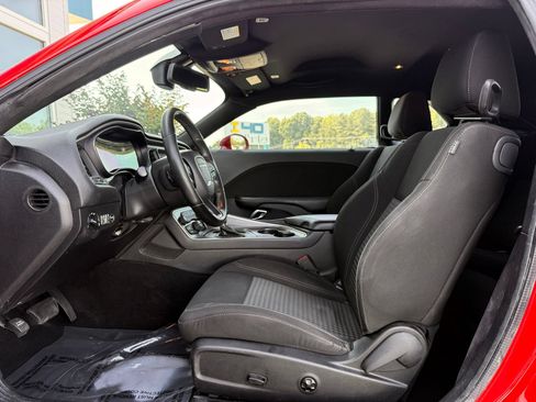 Used 2020 Dodge Challenger SXT w/ Blacktop Package RWD image 15