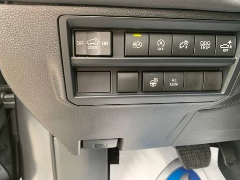 New 2026 Toyota Tundra Limited AWD/4WD image 14
