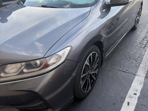 Used 2017 Honda Accord EX-L image 3