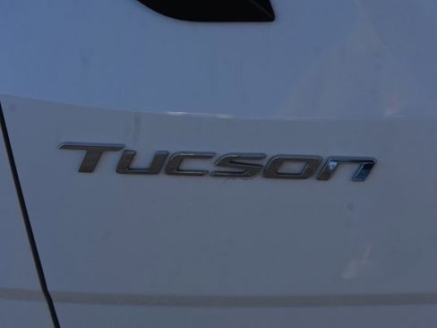 Used 2024 Hyundai Tucson Limited image 7