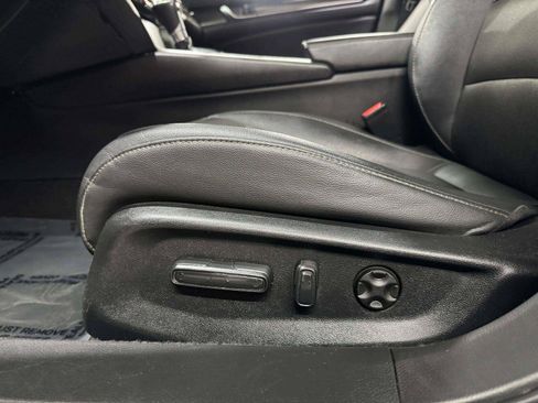 Used 2019 Honda Accord Sport image 24