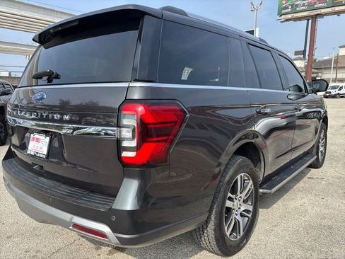 Used 2023 Ford Expedition Limited image 7