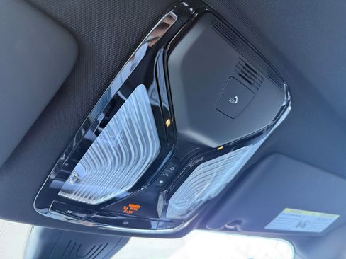 Used 2025 BMW M440i image 20