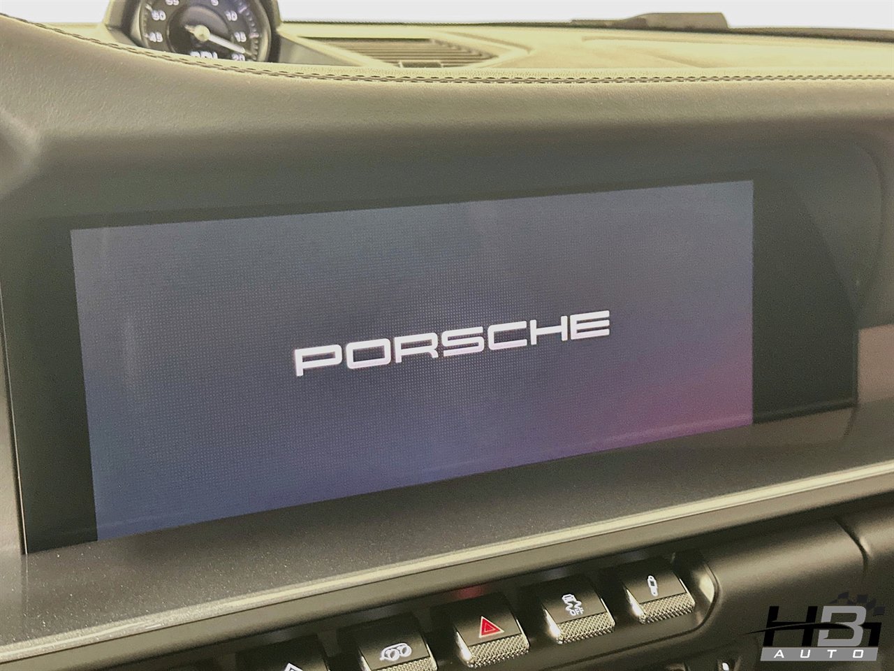 Used 2025 Porsche 911 Carrera T RWD image 11