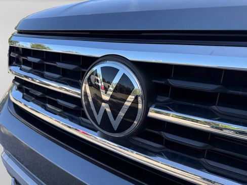 Used 2021 Volkswagen Atlas Cross Sport SE w/ Panoramic Sunroof Package AWD/4WD image 11