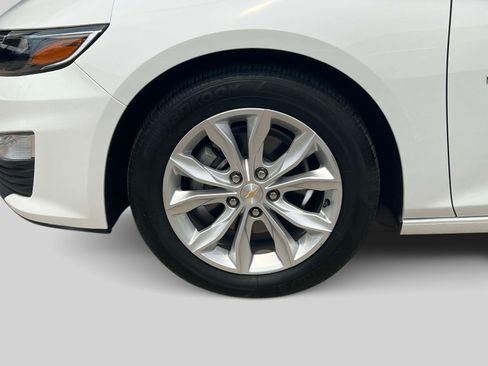 Used 2022 Chevrolet Malibu LT FWD image 9