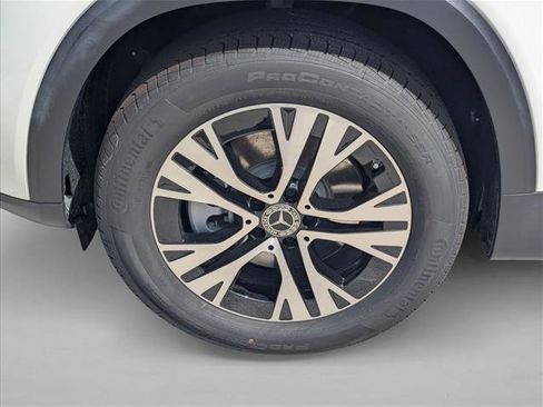 New 2026 Mercedes-Benz GLB 250 image 9