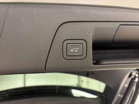 New 2026 Buick Envision Sport Touring image 18