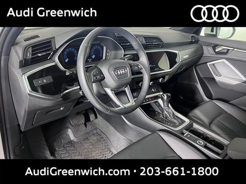Used 2024 Audi Q3 2.0T Premium w/ Convenience Package AWD/4WD image 21