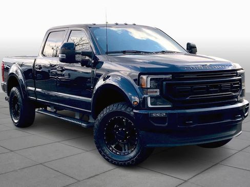 Used 2021 Ford F250 Lariat image 3