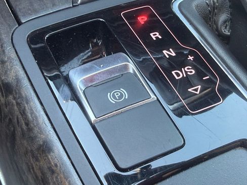 Used 2017 Audi A6 2.0T Premium image 23