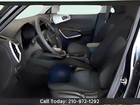 Certified 2024 Kia Soul LX w/ Option Group 015 image 24