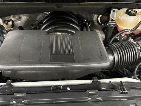 Used 2023 GMC Yukon XL Denali image 7