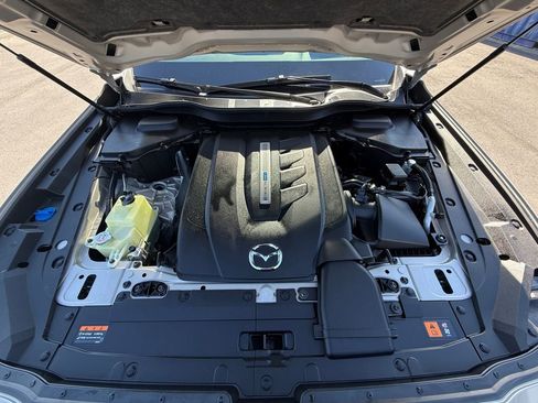 Used 2024 MAZDA CX-90 Plug-In Hybrid w/ Premium Pkg AWD/4WD image 29