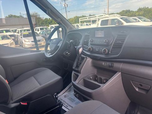 Used 2023 Ford Transit 250 148 High Roof image 22