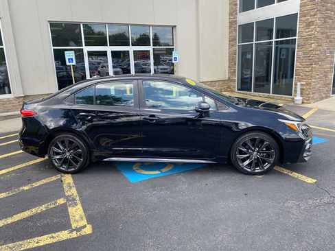 Used 2023 Toyota Corolla SE FWD image 15
