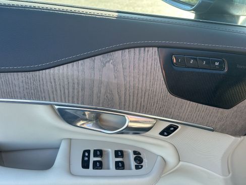 Used 2021 Volvo XC90 T6 Inscription w/ Advanced Package image 14