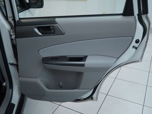 Used 2013 Subaru Forester 2.5X AWD/4WD image 22