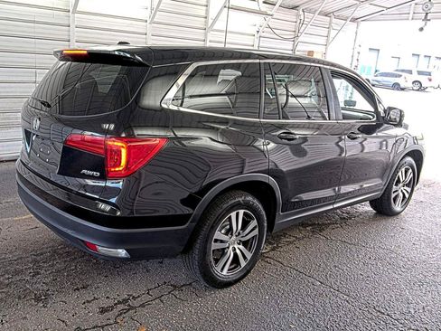 Used 2017 Honda Pilot EX-L image 2