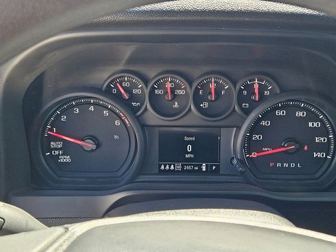 Used 2025 Chevrolet Silverado 1500 Custom Trail Boss w/ Dark Appearance Package image 12